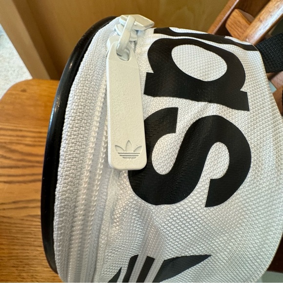 Adidas Santiago Mini Backpack White Black Adjustable Strap Handle Pockets - Picture 8 of 15